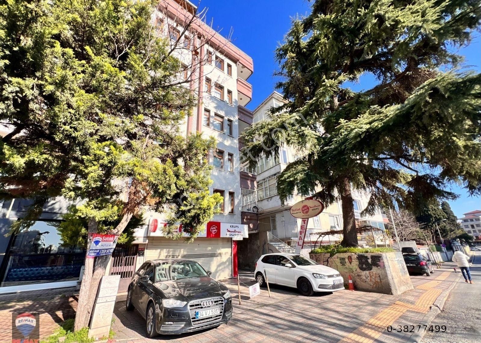 Mutlu Aydın'dan Bakırköy Sahile Yakın 4+2 Manzaralı Dubleks - Görsel 9