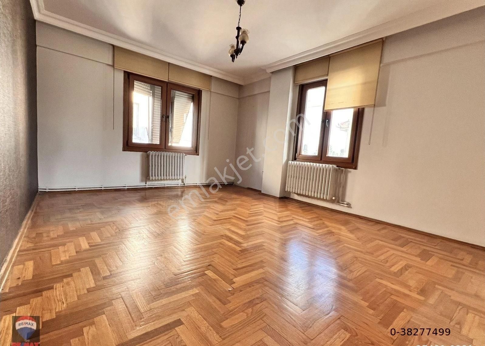 Mutlu Aydın'dan Bakırköy Sahile Yakın 4+2 Manzaralı Dubleks - Görsel 22