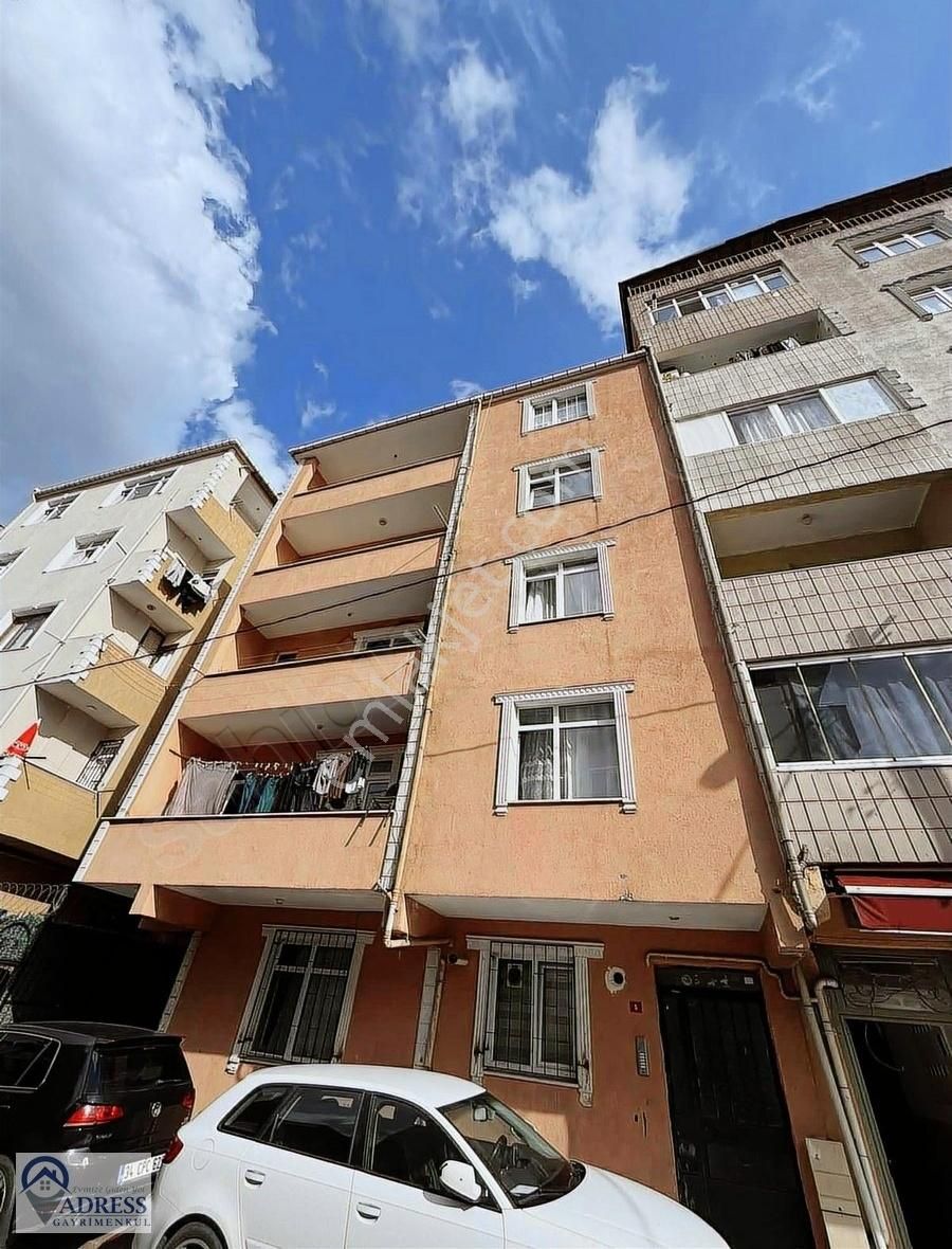 Ümraniye Tepeüstü Kiralık Daire DOĞANEVLER CAD.METROYA YÜRÜME MESAFESİNDE BÜYÜK M2 KİRALIK 3+1