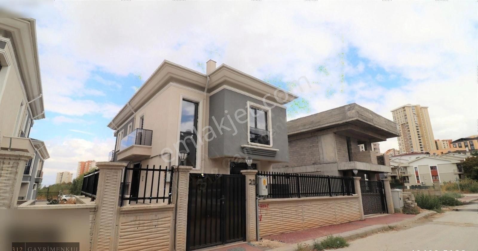 Çankaya Beytepe Satılık Villa 312 | BİLKENT 3 OTOPARKLI BAHÇELİ 300M2 6+1 BAĞIMSIZ VİLLA