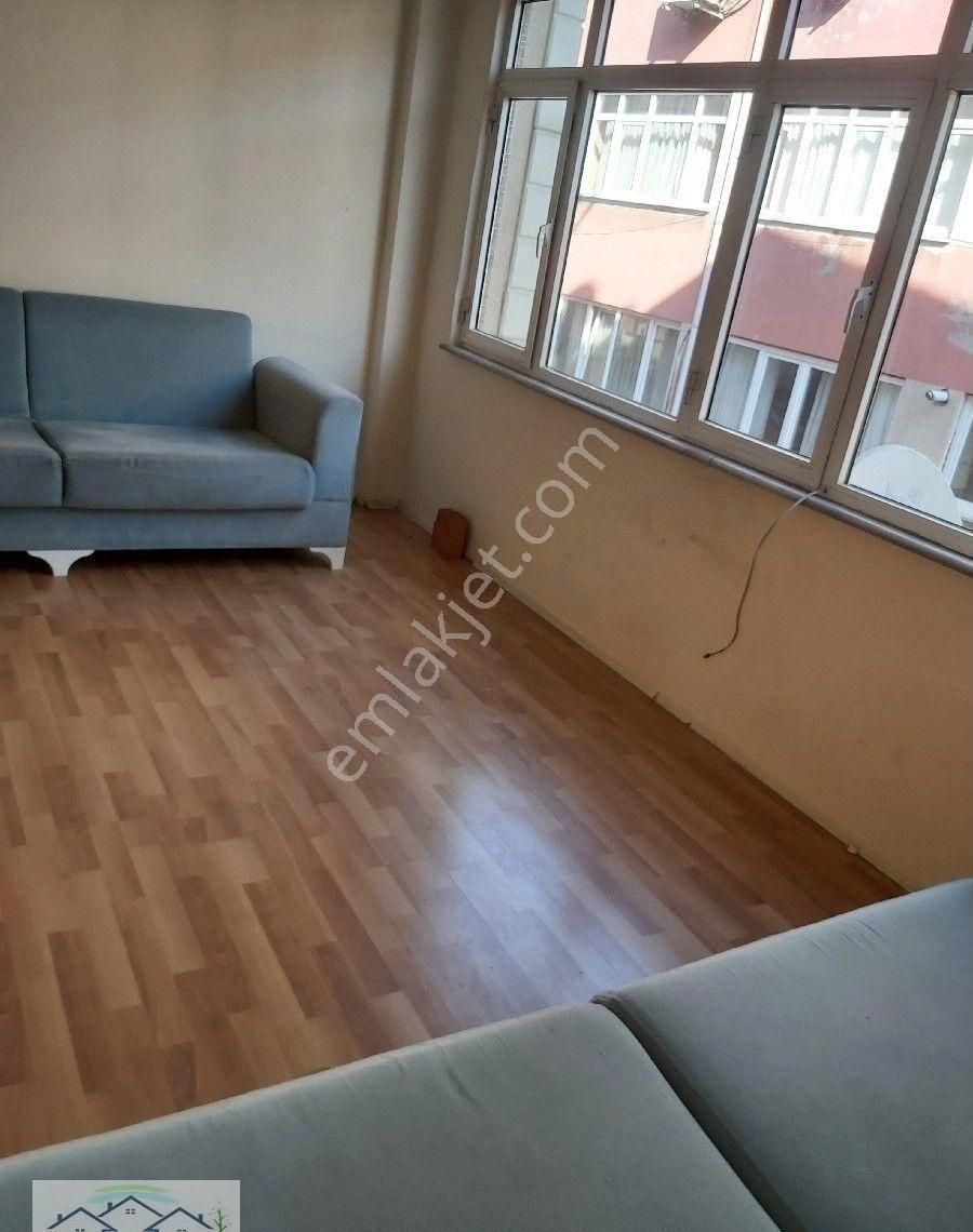 Beyoğlu Küçük Piyale Kiralık Daire BEYOĞLU KASIMPAŞA ZİNCİRLİKUYU CAD 2+1 DAİRE YARIM EŞYALI DOĞAL GAZ YOK AİLE APARTMANI