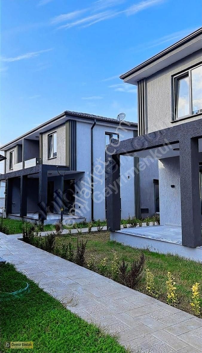Fırsat Paradise Villas'da Karasu Aziziye Mahallesinde 4+1 Villa - Görsel 31