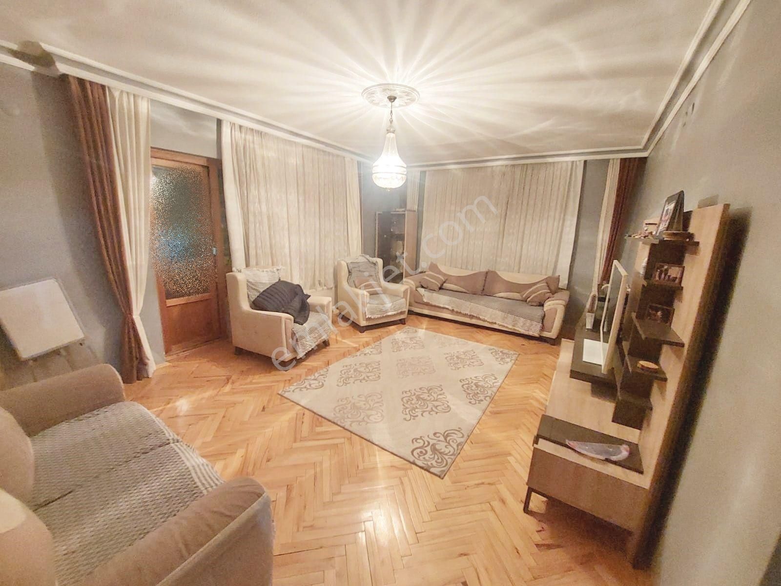 Mamak General Zeki Doğan Satılık Daire  *ŞOK* 3 BALKONLU 135M² ARA KATTA YAPILI 3+1 DAİRE