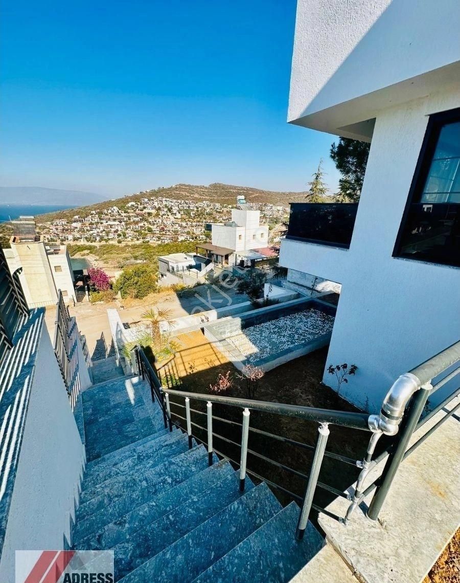 Bodrum Adabükünde Deniz Manzaralı Satılık Villa - Görsel 8