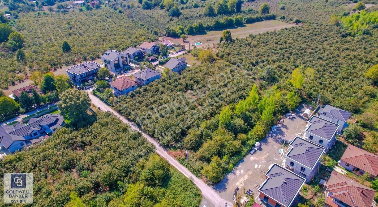 Düzce Merkez Şıralık Satılık Villa İmarlı Düzce Şıralokda Konut İmarlı 6.596 m2 İnşaat Alanlı Satılık Arsa