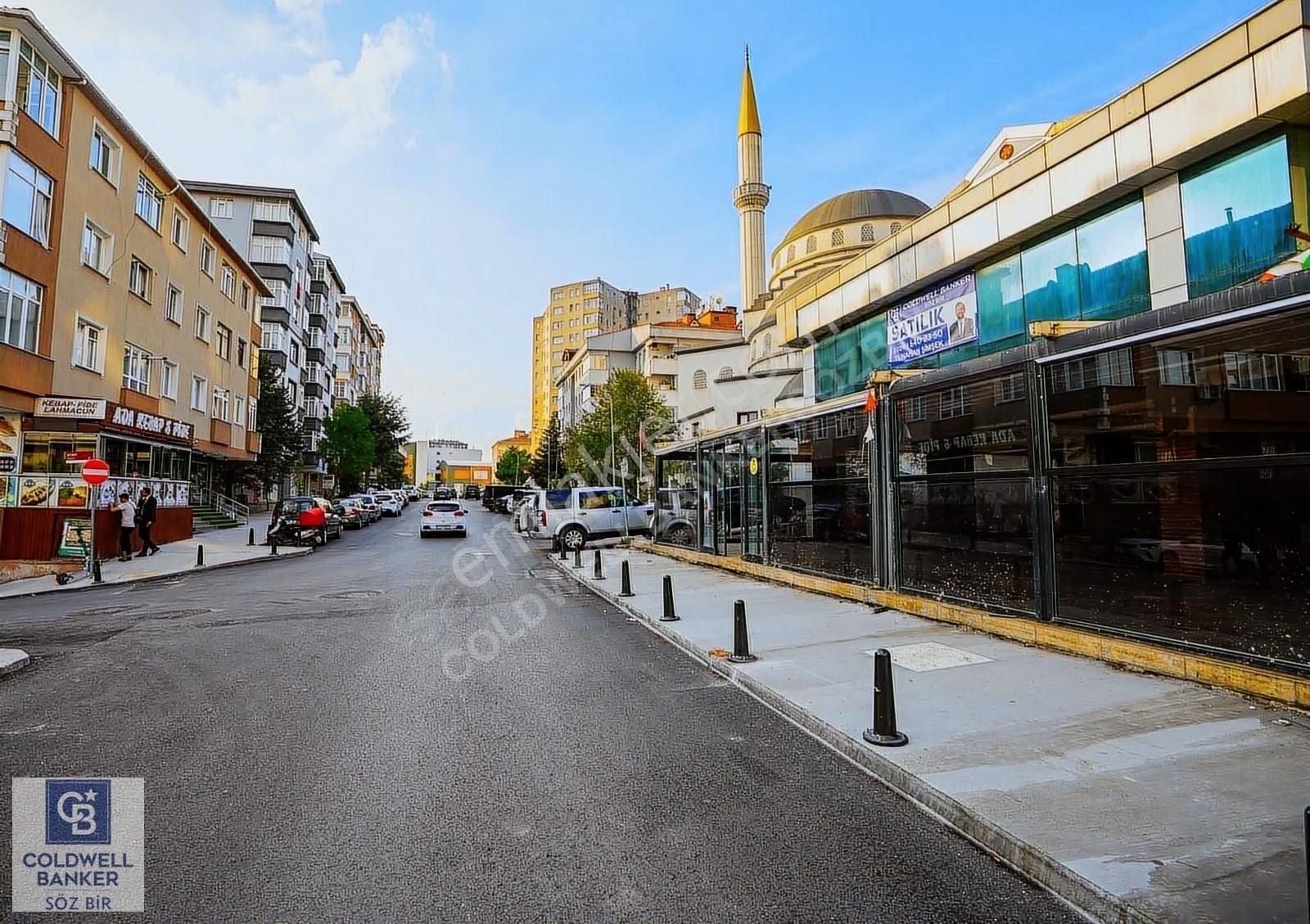 Ümraniye Atakent Satılık Bina Ümraniye Atakentte Cadde Üstü Satılık Komple Bina İşyeri