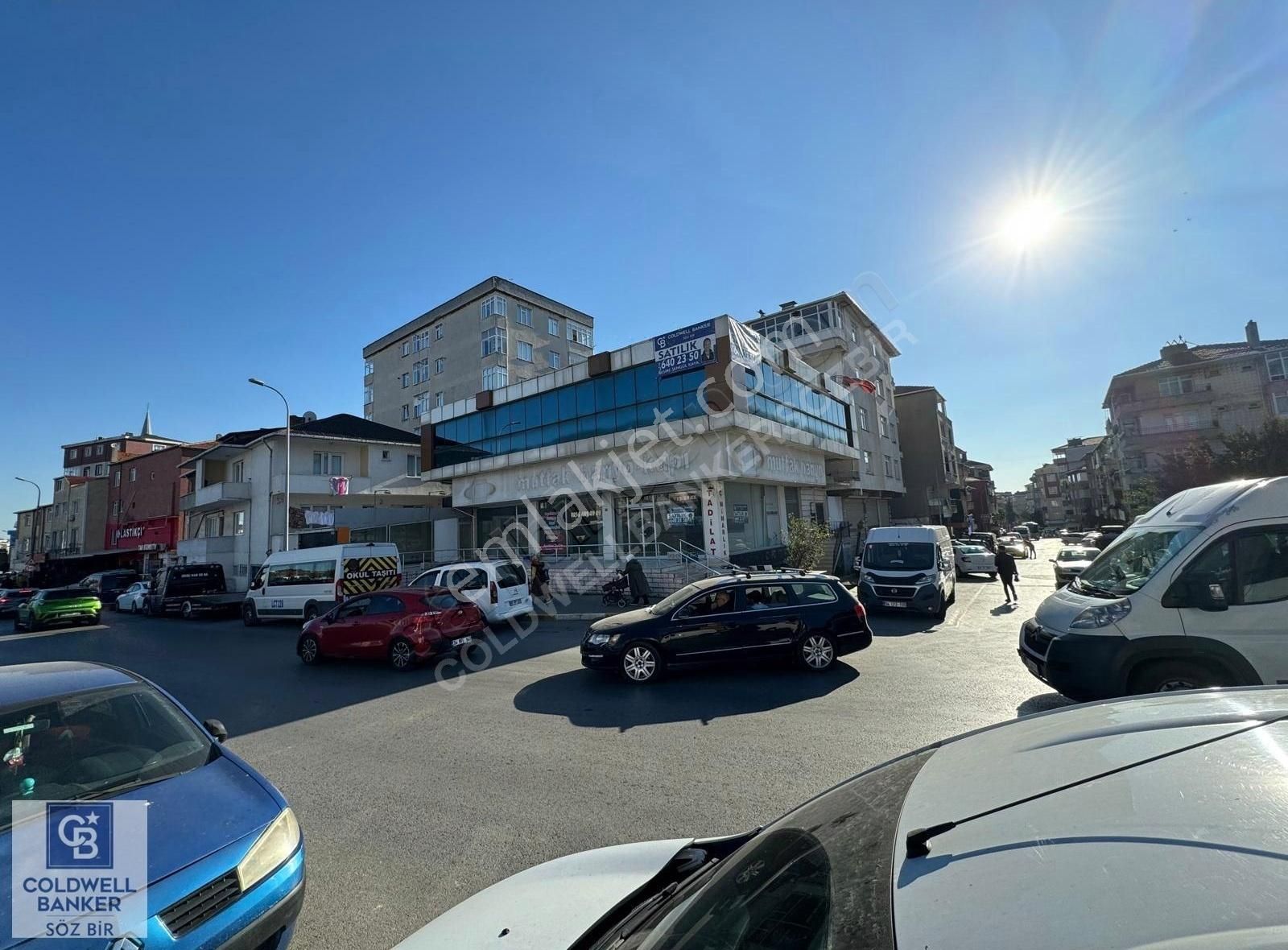 Pendik Kaynarca Satılık Plaza Pendik Kaynarca E5'e Cephe Boş Satılık Plaza