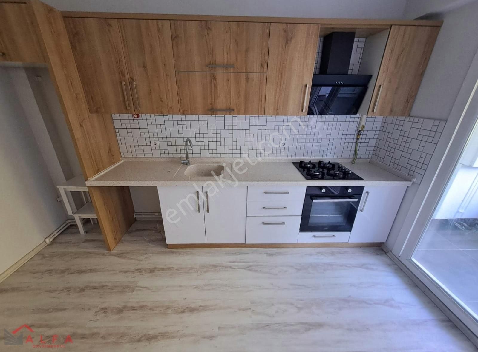 Edremit Altınkum Kiralık Daire ▄ALFA GAYRİMENKUL'DEN▀ALTINKUM'DA AYRI MUTFAK 2+1 KİRALIK DAİRE