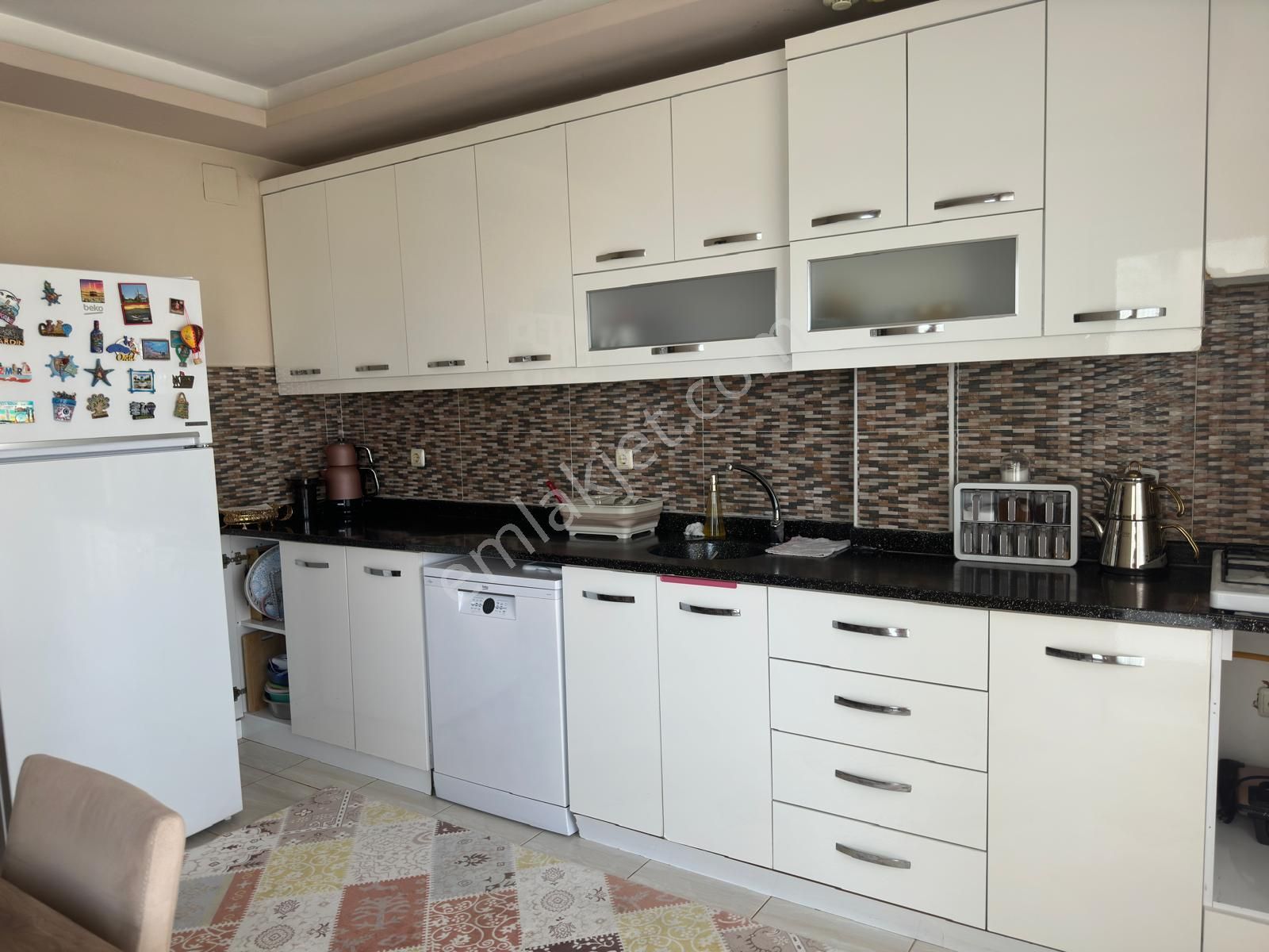 Toroslar Sağlık Satılık Daire  SATILIK,DAİRE,SAGLIK MAHALLESİ AKDENİZ MERSİN