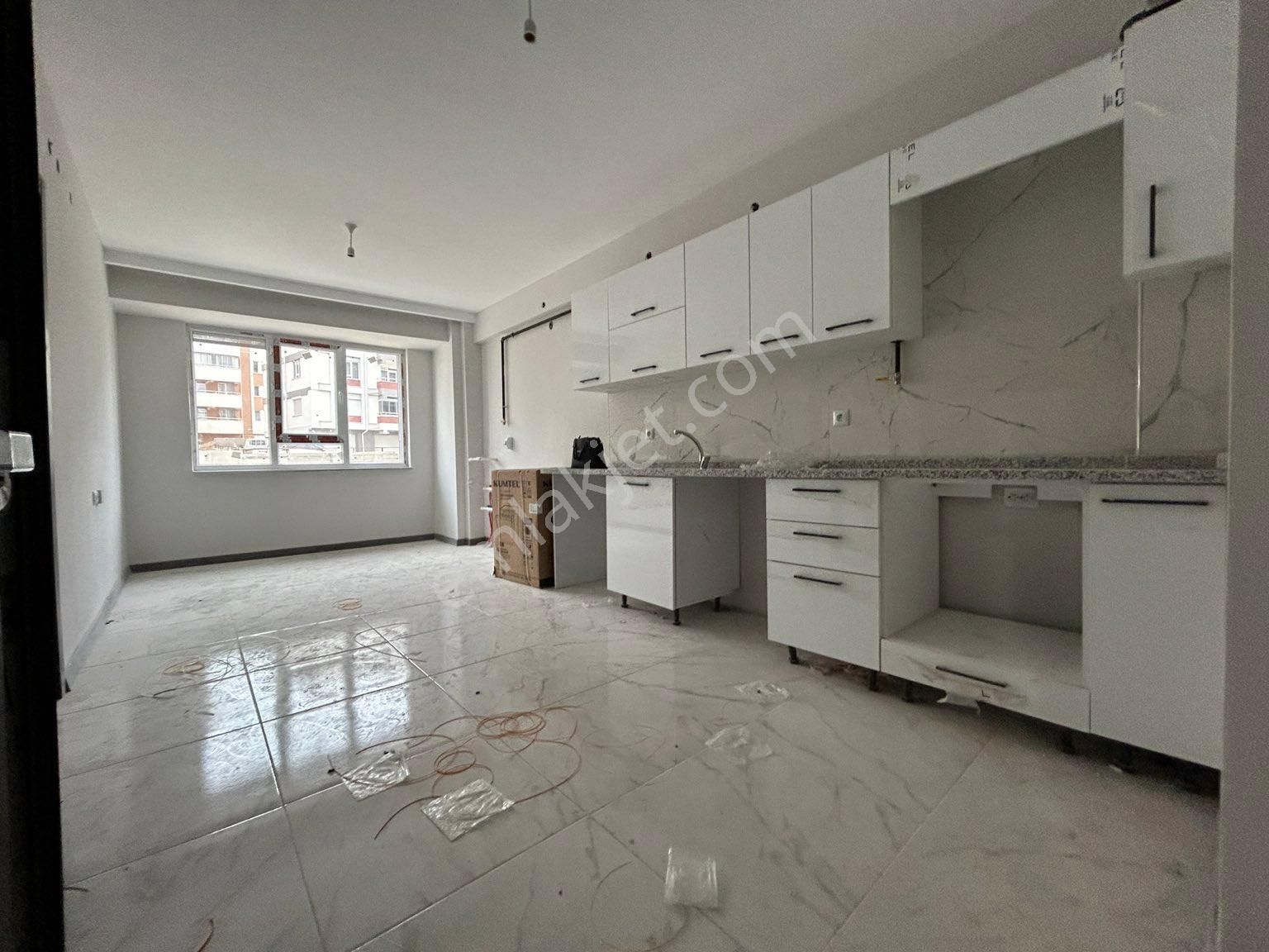 Odunpazarı Emek Satılık Daire  EMEK MAH. DİLEKTEPE PARKI YAKINI 1+1 60M2 DAİRE