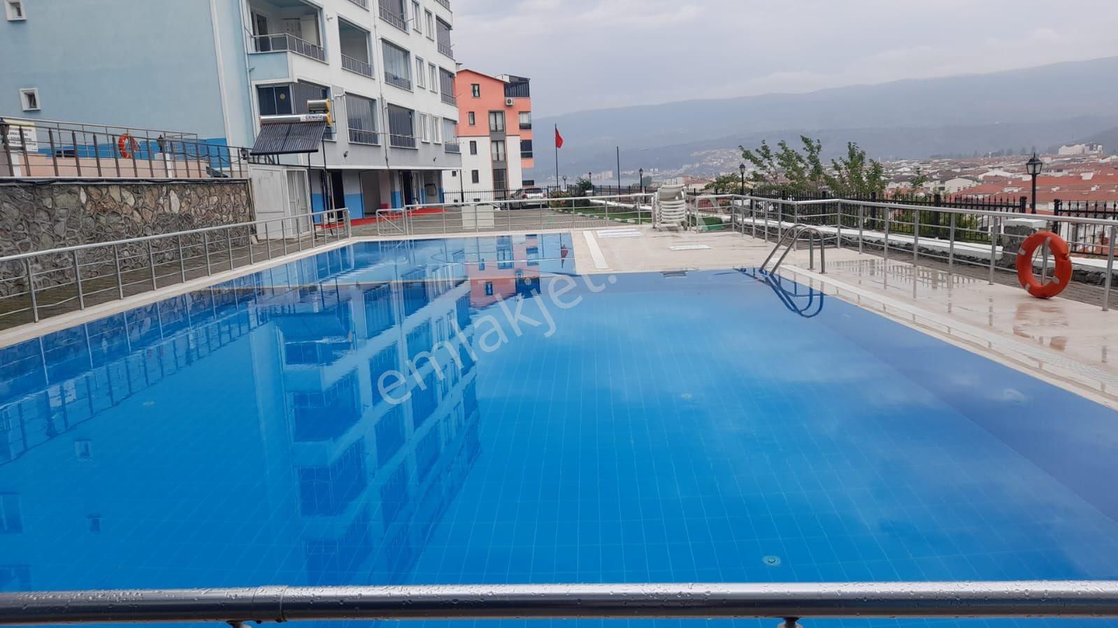 Gemlik Kumla Kiralık Daire ATEŞLİ GAYRİMENKULDEN KİRALIK HAVUZLU DAİRE