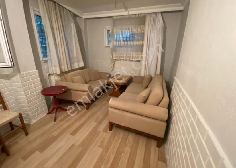 Bahçelievler Şirinevler Kiralık Daire Uygar Emlaktan Kısmi Eşyalı 1+1 Daire