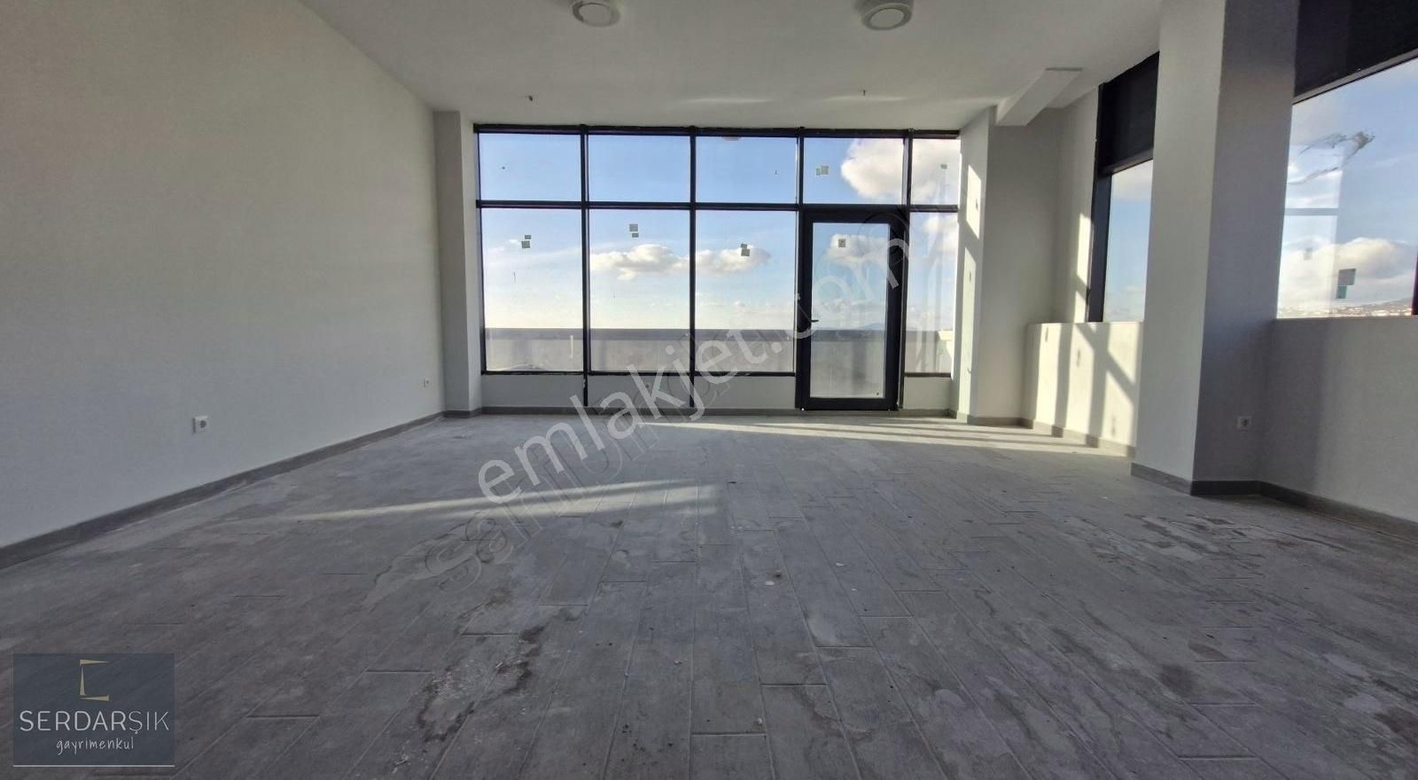 Darıca Kazım Karabekir Kiralık Ofis Tümev Plazada 4. Katta 82 Numaralı Net 67 M² Kiralık Ofis