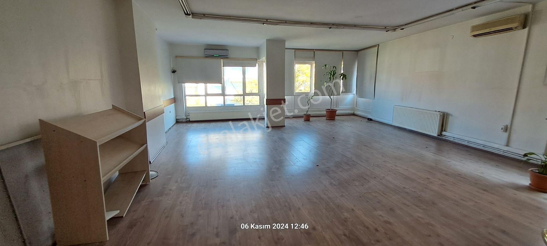 Çankaya Kocatepe Kiralık Apartman Dairesi  KIZILAY MİTHATPAŞA CADDESİNDE 5+1 KOMBİLİ DAİRE