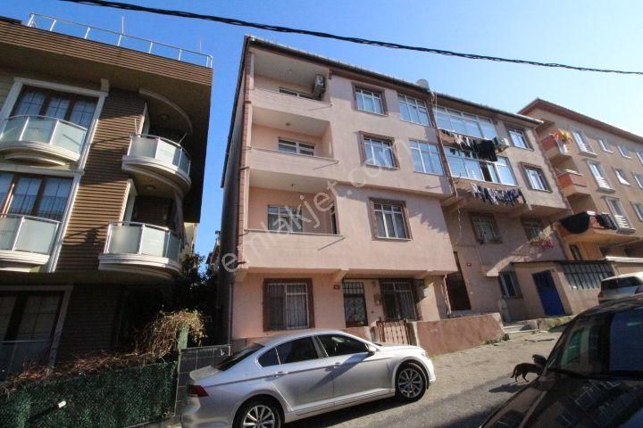 Ataşehir Kayışdağı Satılık Daire  KAYIŞDAĞINDA TRENDİST E YAKIN ARSA TAPULU 3+1 DAİRE