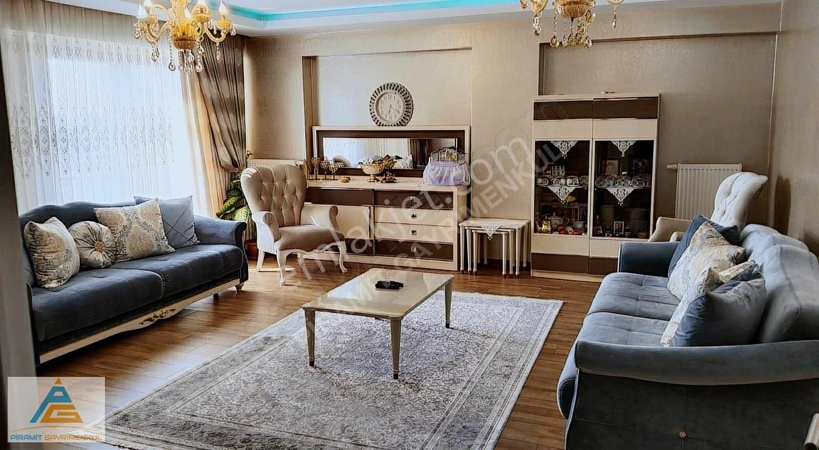 Başakşehir Başakşehir Satılık Daire FIRSAT!! VADİŞEHİR SİTESİ ÇİFT CEPHE 177M2 3+1 SATILIK DAİRE