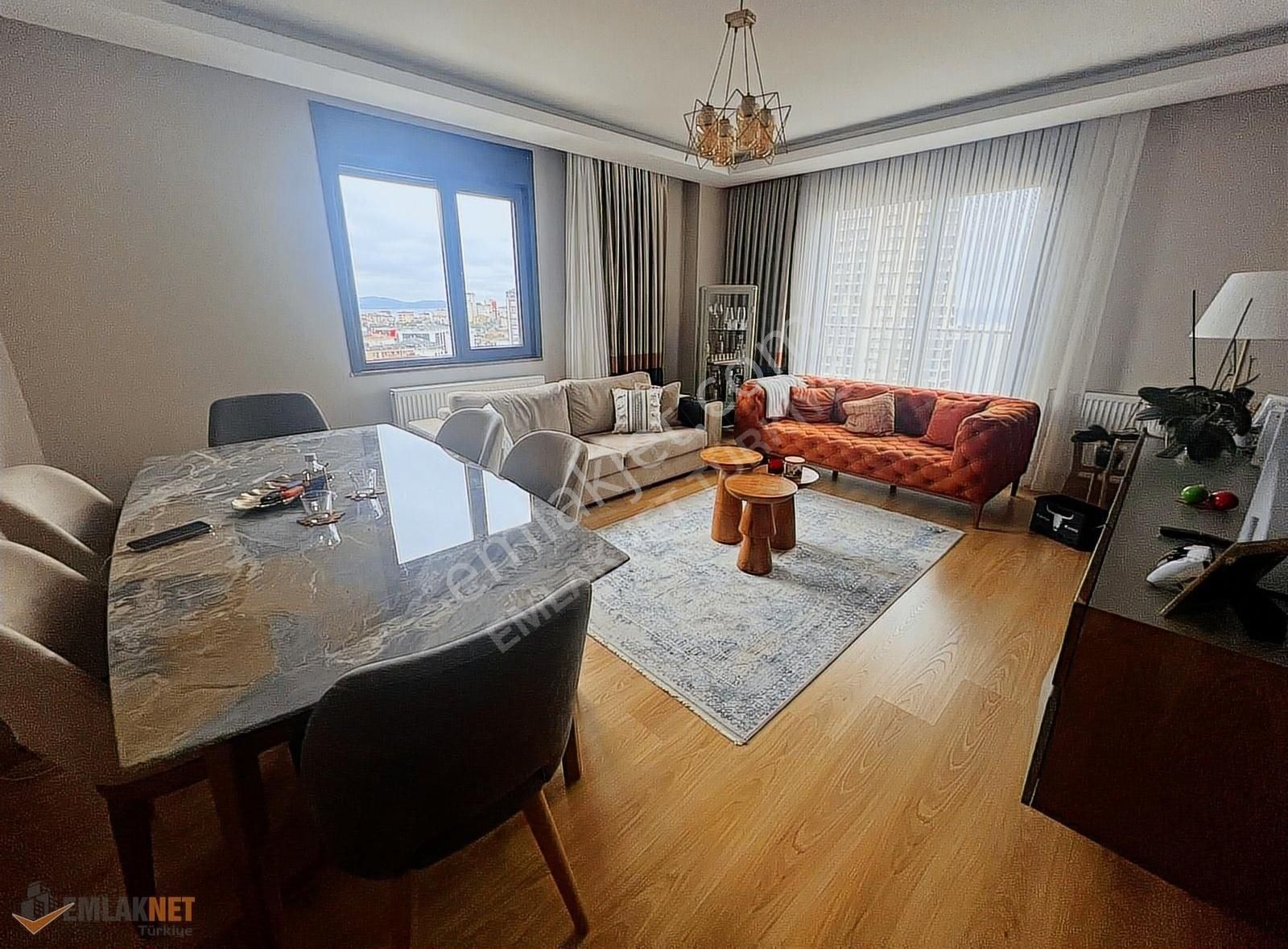 Maltepe Altayçeşme Satılık Daire MALTEPE MERAL PARK PANORAMADENİZ MANZARALI LÜKS DAİRE