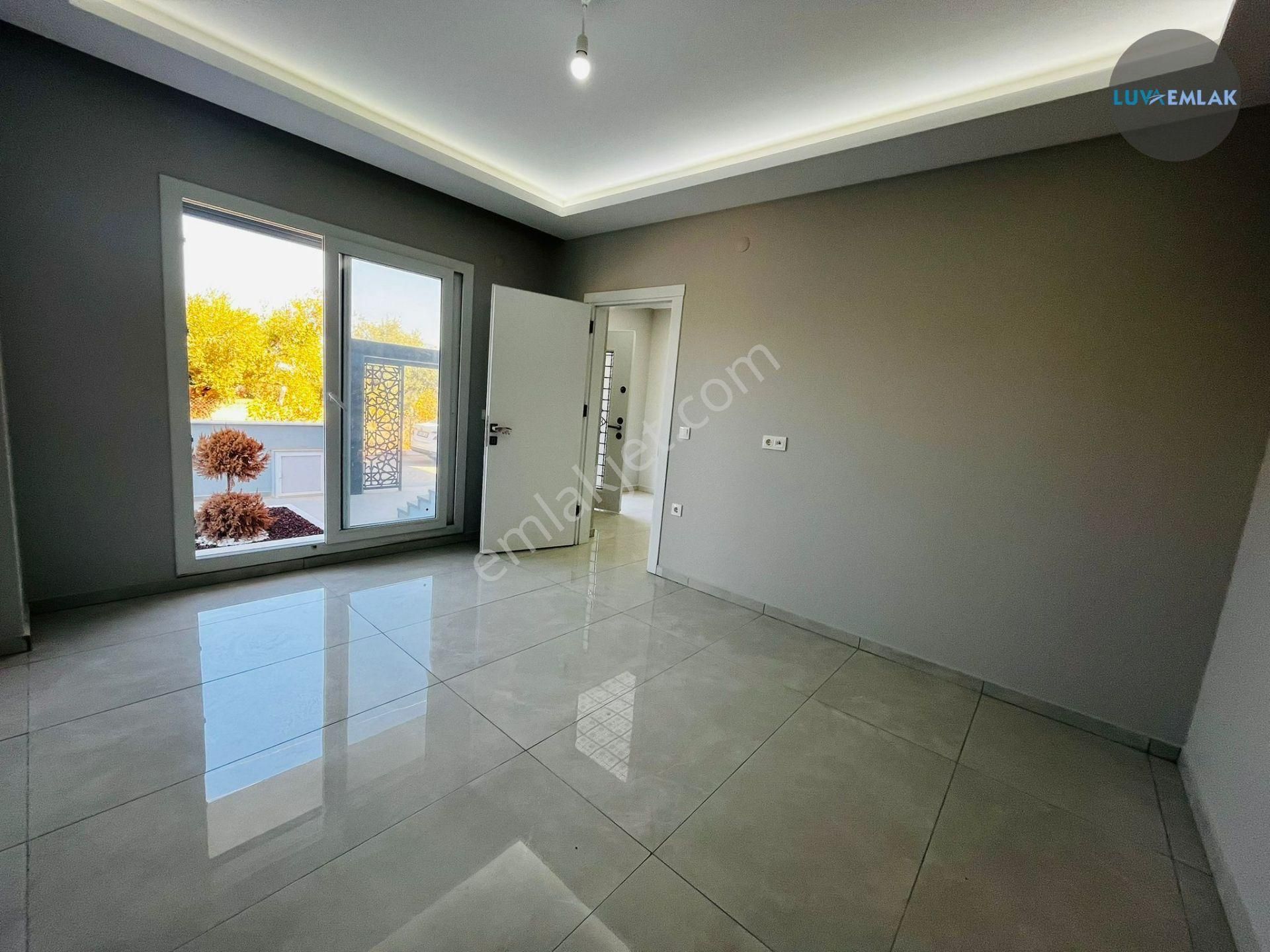 Didim Fevzipaşa’da Denize 300 Metre Tam Müstakil 4+1 Sıfır Villa - Görsel 14