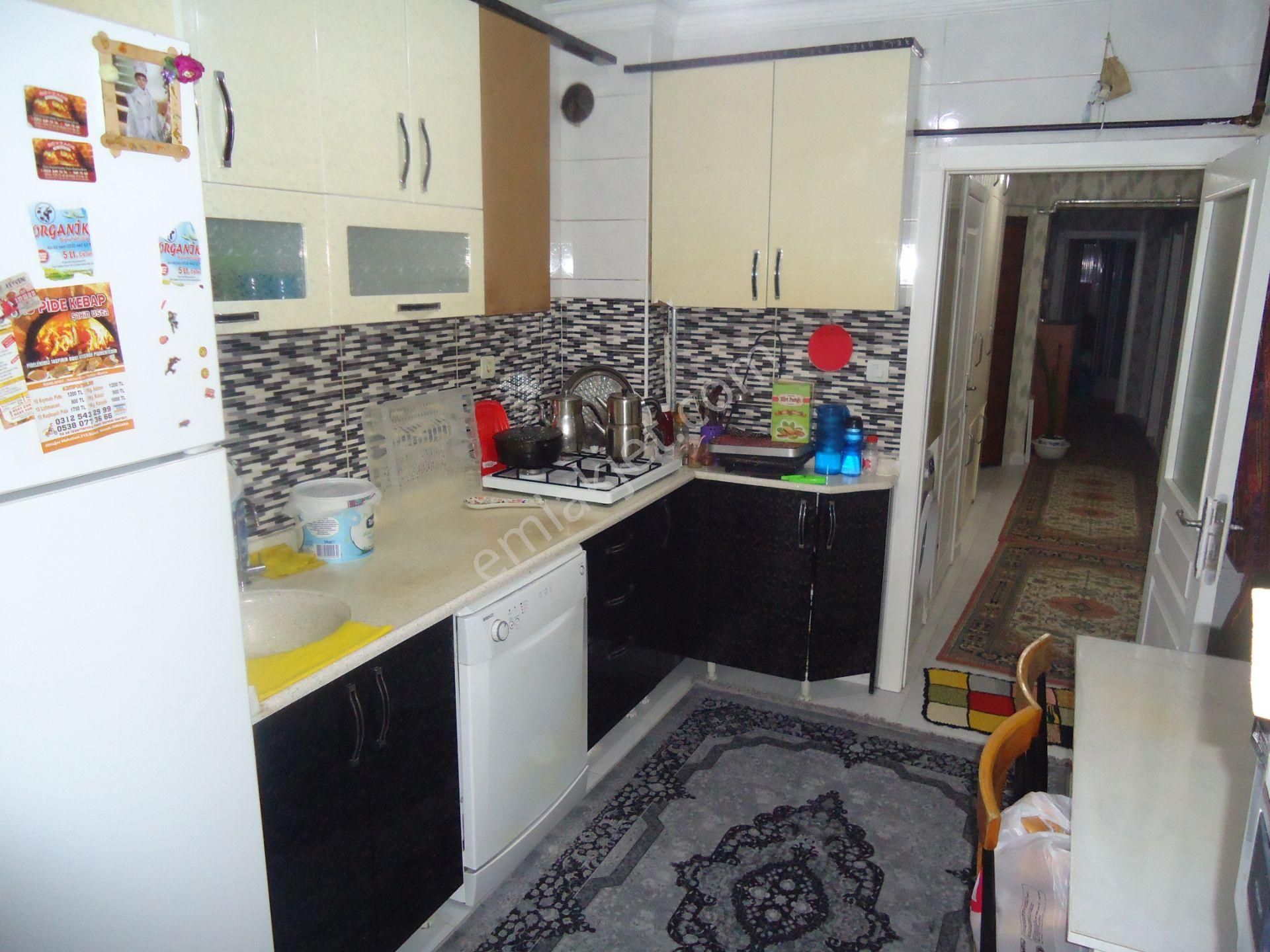 Mamak Altıağaç Satılık Daire  KRC'DEN MERKEZİ KONUMDA ASANSÖRLÜ SATILIK 3+1 DAİRE