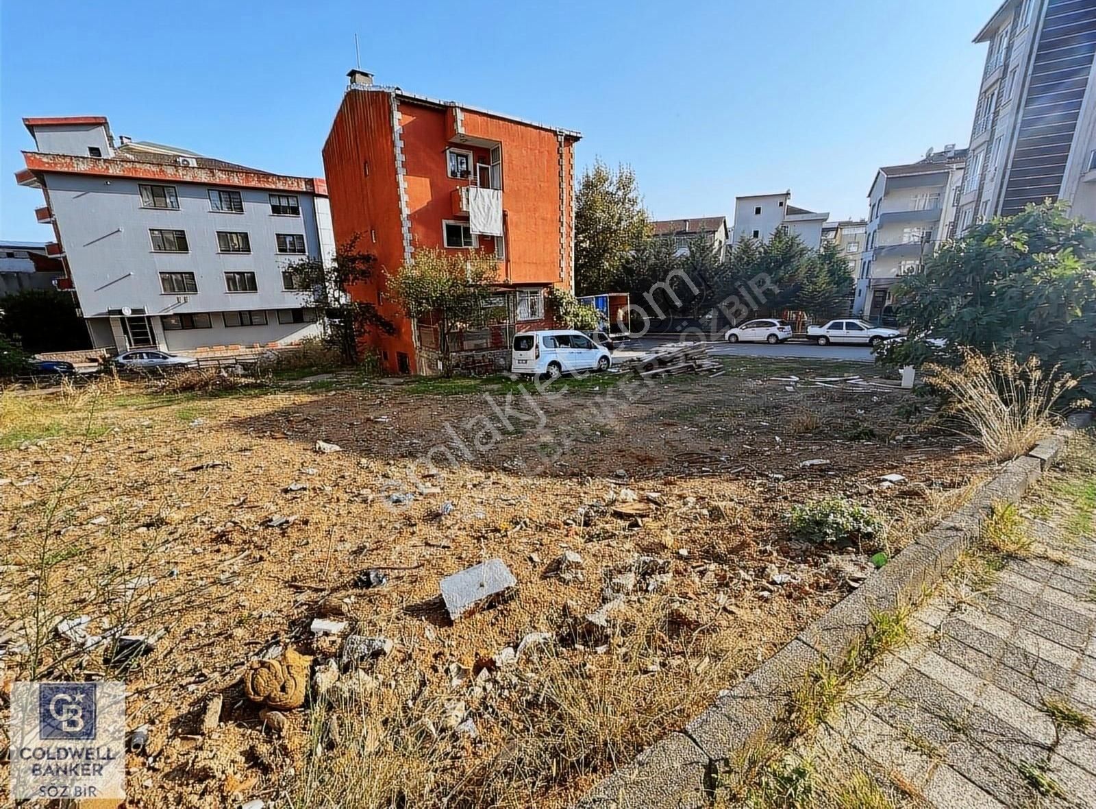 Ümraniye Esenşehir Satılık Ticari İmarlı Ümraniye Yukarı Dudullu Mahallesi 160m² Ticari Konut İmarlı Arsa