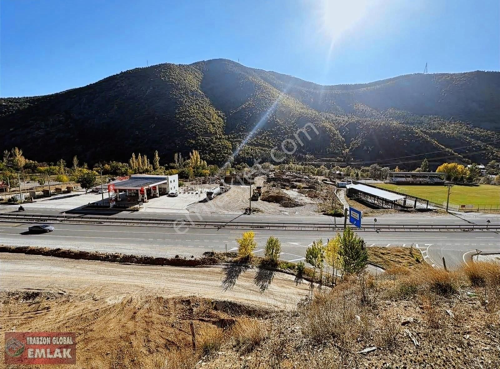 Torul Kaledibi Satılık Konut İmarlı GÜMÜŞHANE TORUL'DA SATILIK YOL KENARI ARSA