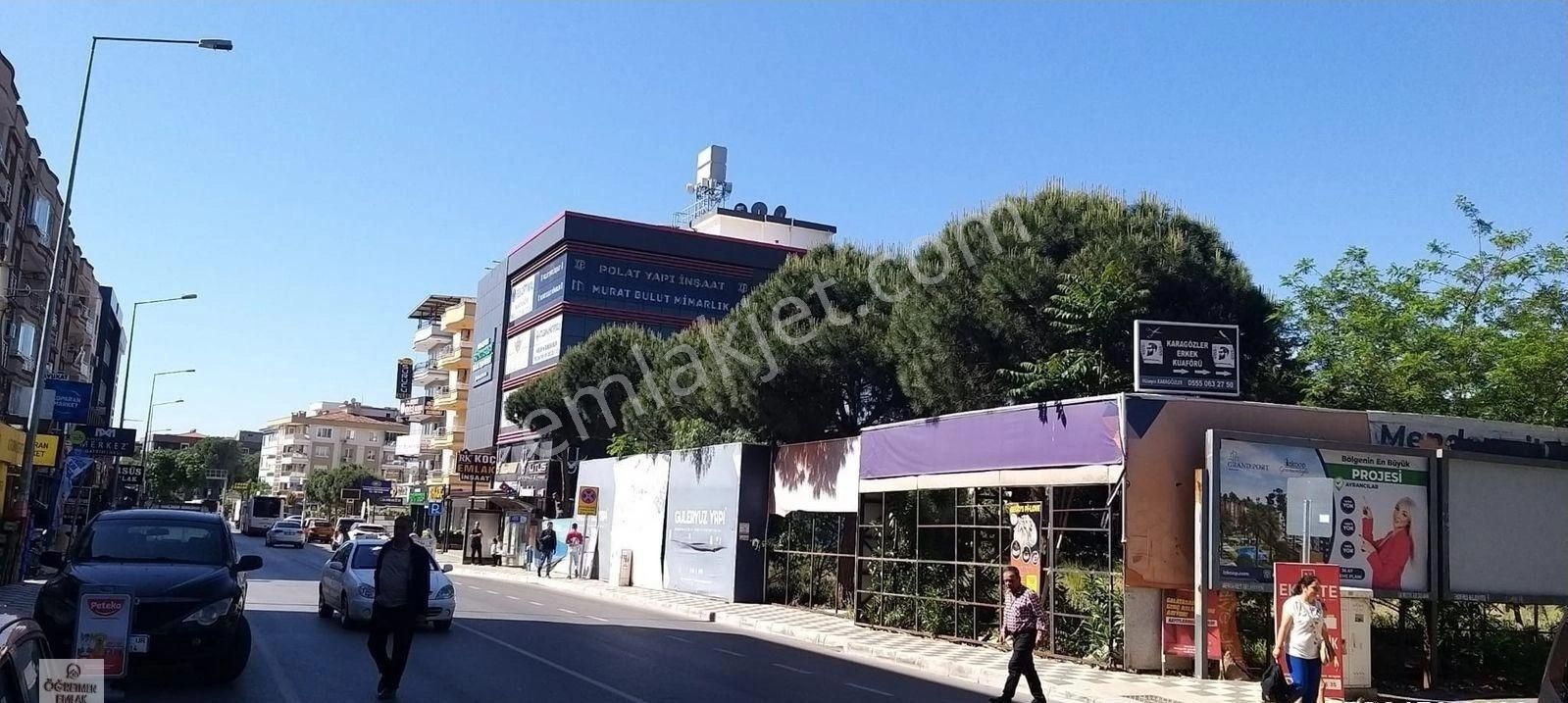 Menderes Kemalpaşa Kiralık Ofis ÖĞRETMEN EMLAKTAN KEMALPAŞADA DEVREN KİRALIK 1+1 OFİS