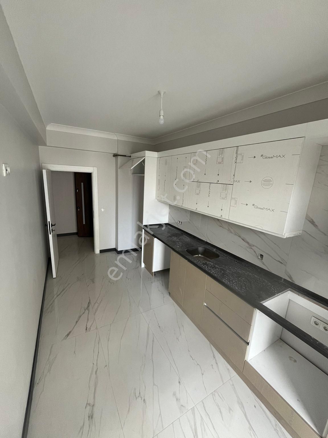 Tuzla Evliya Çelebi'de Merkez Konumunda Satılık Daire - Görsel 6