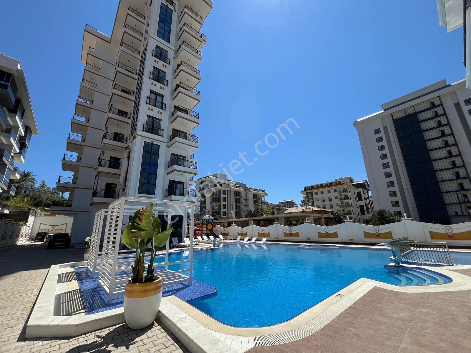 Alanya Mahmutlar Satılık Daire  ALANYA MAHMUTLAR'DA SATILIK 1+1 DENİZE YAKIN SIFIR RESIDANCE DAİRE