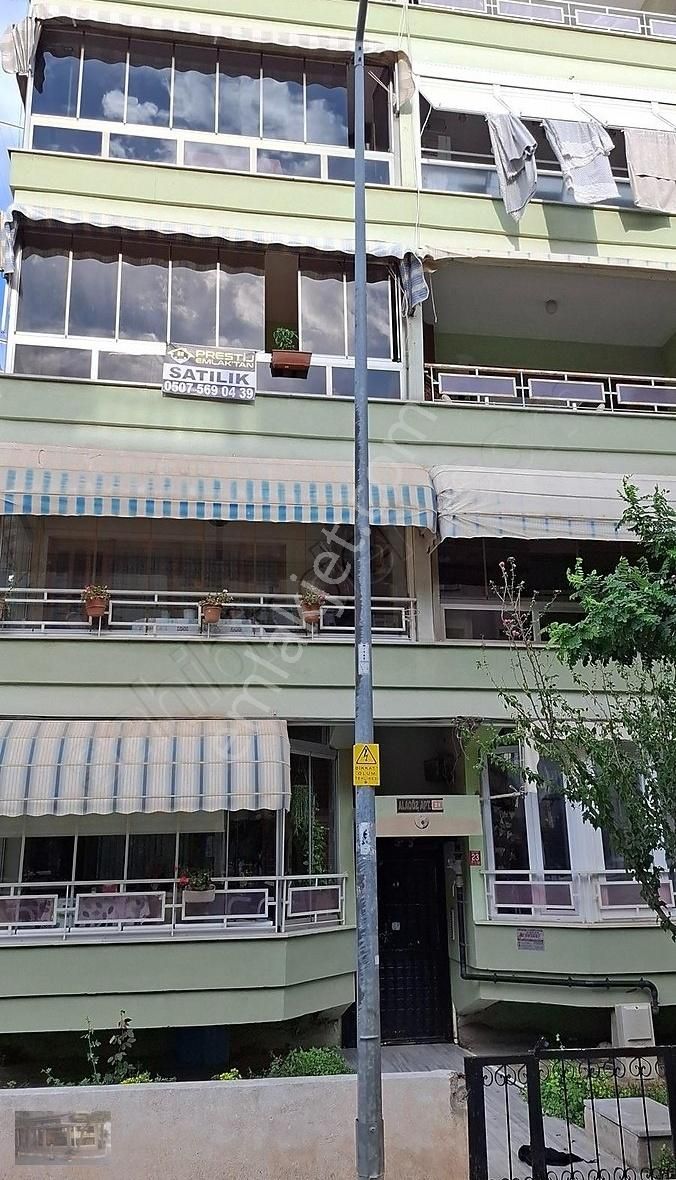 Erdek Yalı Satılık Daire ERDEK PRESTİJDEN YALI MH. DOĞALGAZLI ARA KAT MASRAFSIZ 2+1 DAİRE