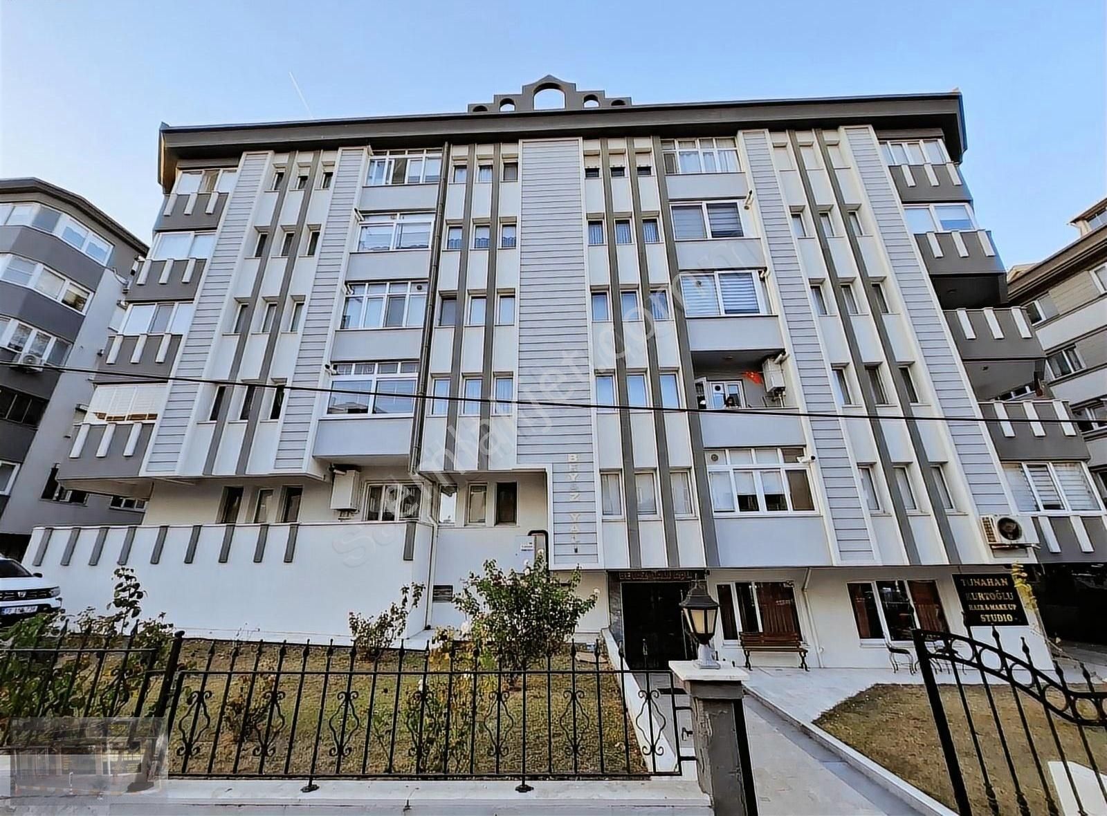 Bandırma Paşakonak Kiralık Daire Prestijden Paşakonakta Eşyalı Doğalgazlı Asansörlü Otoparklı