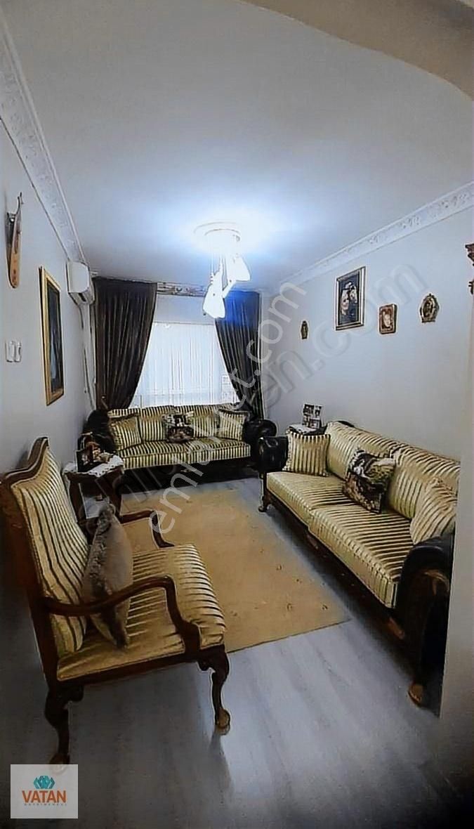 Fatih Atikali Satılık Daire FATİH BALAT ÇOK İYİ KONUMDA MASRAFSIZ SATILIK DAİRE