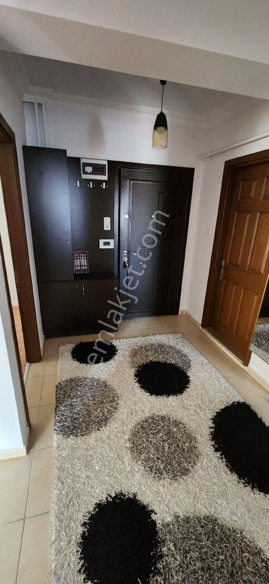Çanakkale Şehir Merkezinde Heryere Yürüme Mesafesinde Full Eşyalı 3+1 Dubleks Kiralık Daire