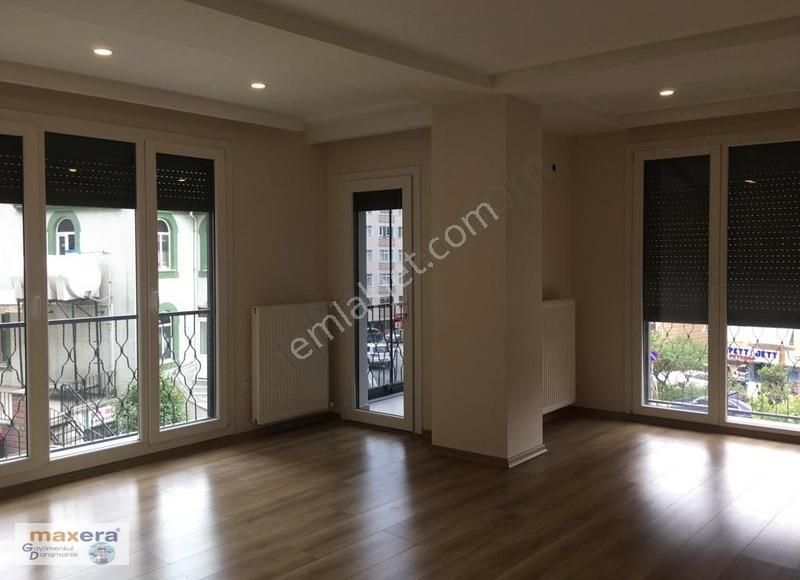 Bakırköy Zuhuratbaba Satılık Daire BAKIRKÖYDE YÜCETARLA CAD.CEPHELİ 4 YILLIK 2+1 110M2 E BANYOLU