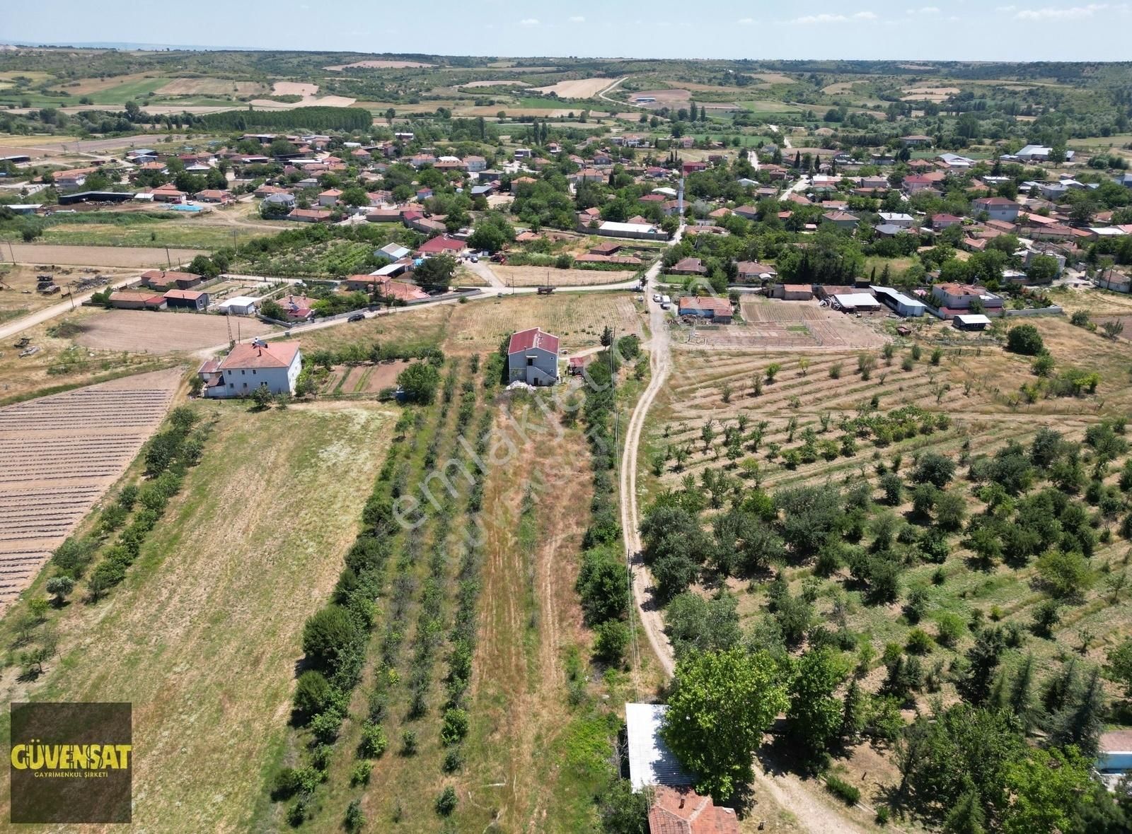 Kırklareli Merkez Asılbeyli Köyü Satılık Konut İmarlı KIRKLARELİNİN EN DEĞERLİ KÖYÜNDE %60 2 KAT KONUT İMARLI ARSALAR