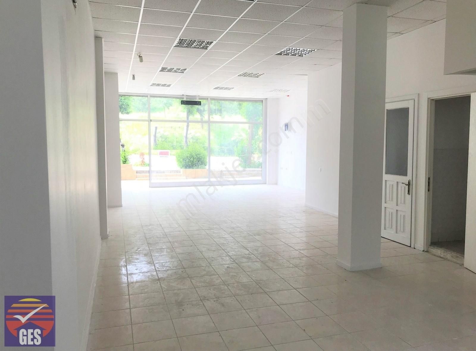 Balçova Fevzi Çakmak Kiralık Dükkan & Mağaza Sakarya Caddesi Üzerinde 140m2 Kiralık Dükkan