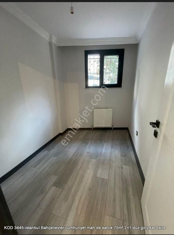 Bahçelievler Cumhuriyet Satılık Daire  istanbul Bahçelievler cumhuriyet mah de satılık 75m² 2+1-düz giriş.kat daire  