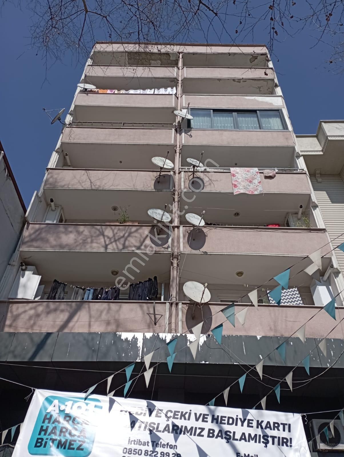 İzmit Kadıköy Satılık Daire  İZMİT ŞEHİR MERKEZİNDE SATILIK 3+1 DAİRE