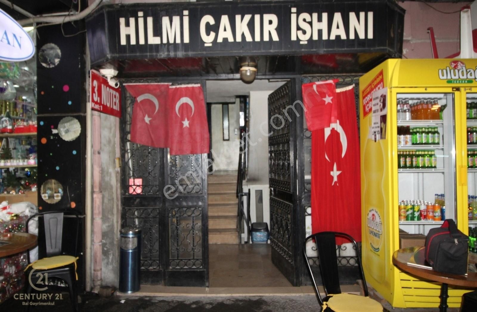 Karesi Eski Kuyumcular Satılık Ofis CENTURY21 BAL'DAN ÇARŞI MERKEZDE SATILIK 1+1 0FİS