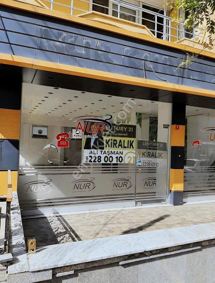 Karesi Paşa Alanı Kiralık Dükkan & Mağaza CENTURY21 BAL POLİSEVİ ARKASI 100M2 ÇİFT CEPHELİ KÖŞE DÜKKAN