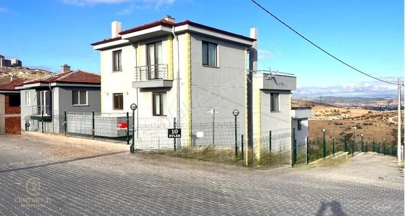 Karesi Kuva-İ Milliye Satılık Villa CENTRUY 21 BAL'DAN KUVVA-İ MİLLİYE 5+2 SATILIK TRİPLEX VİLLA