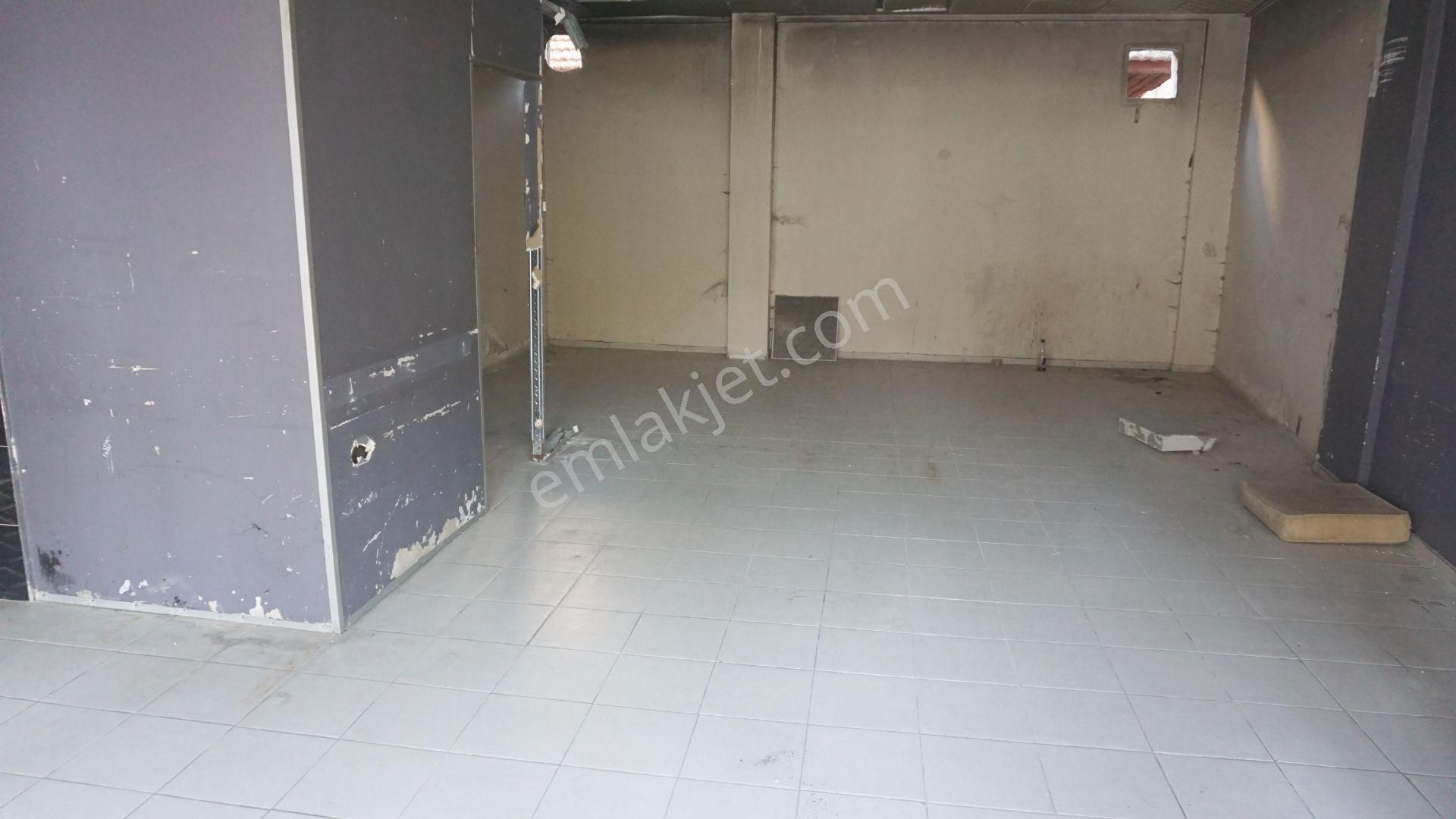 Bayraklı Yamanlar Kiralık Dükkan & Mağaza Yamanlarda Kiralık Dükkan 60 M2 Wc Li Çiğli Serkan Dan