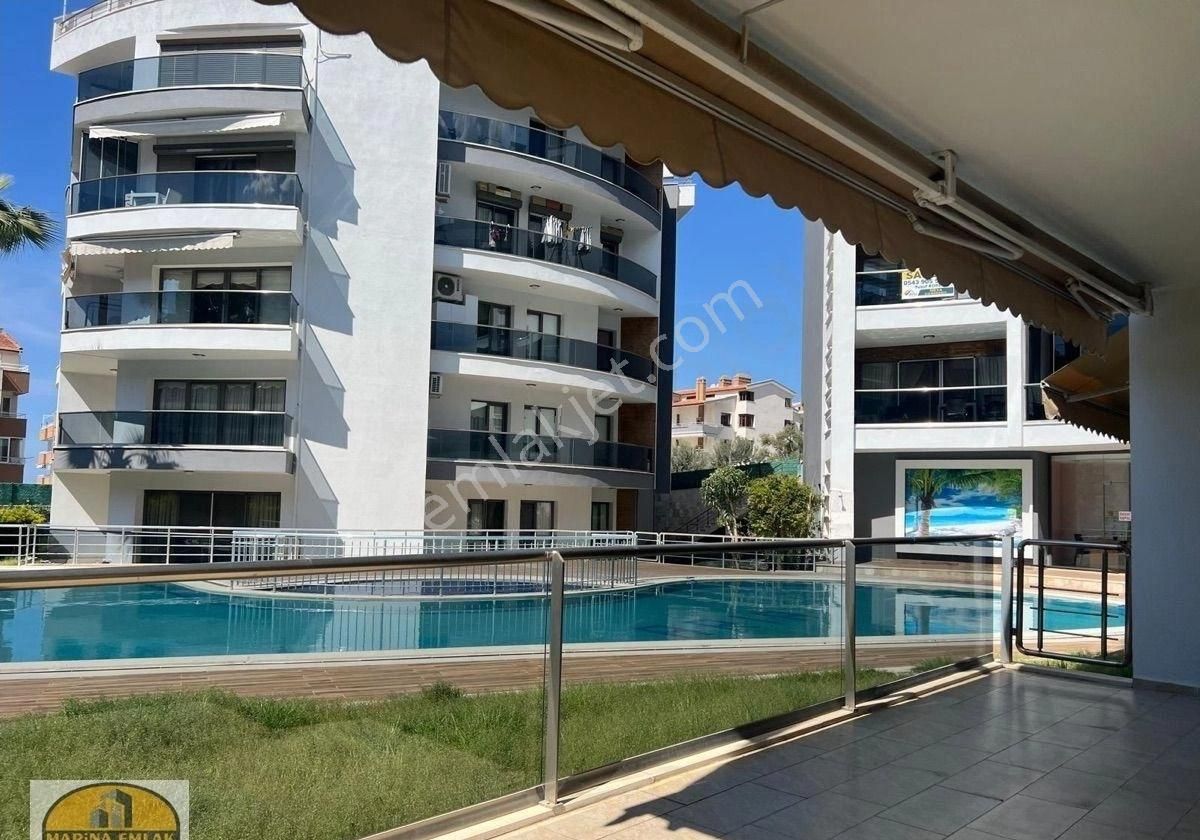 Kuşadası Ege Kiralık Daire Marina Emlaktan Ful Yeni Eşyalı Havuzlu Ara Kat Kiralık Daire