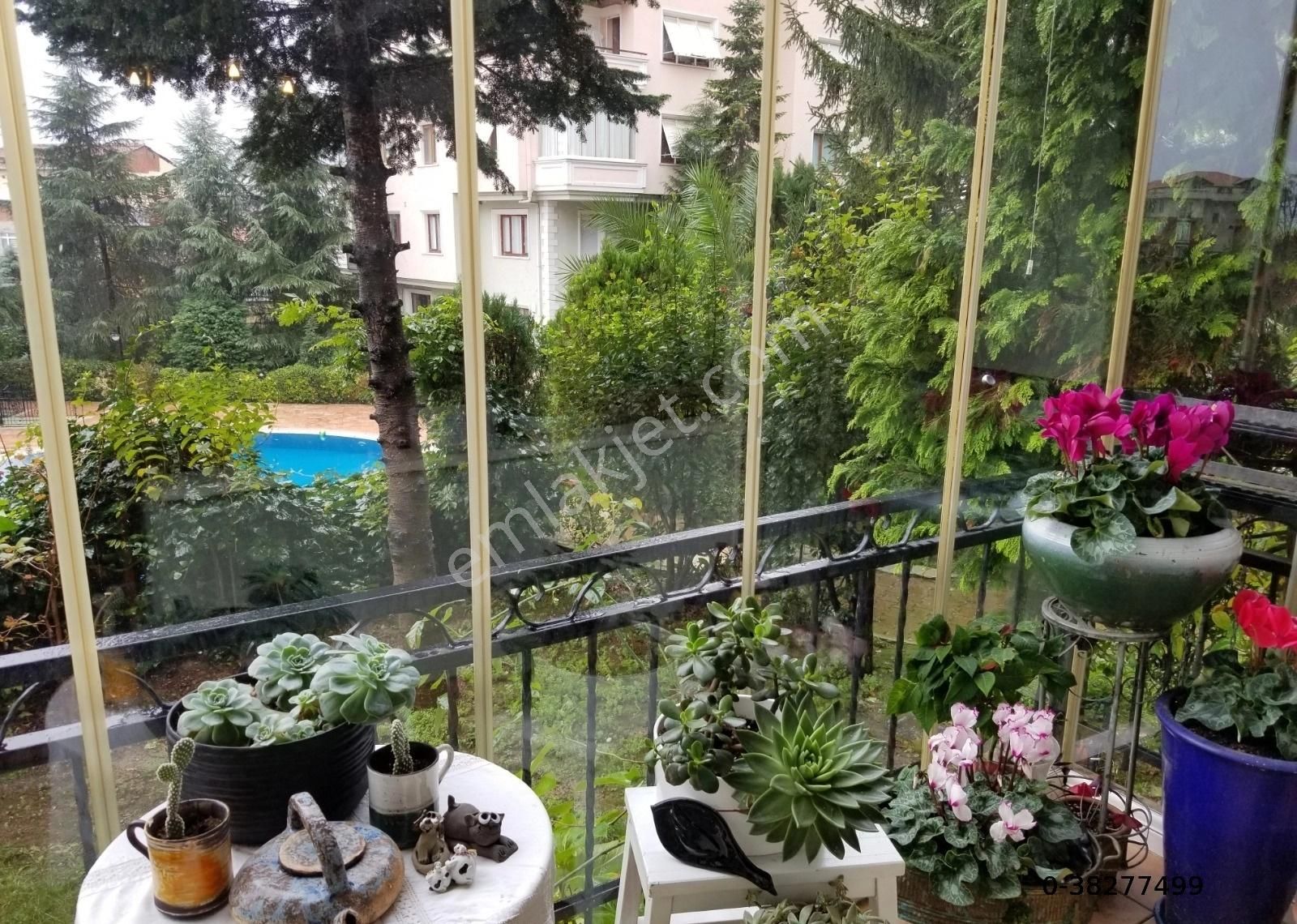 Beykoz Soğuksu Satılık Daire ELİTE'DEN BAKIMLI FERAH BAHÇE KATI