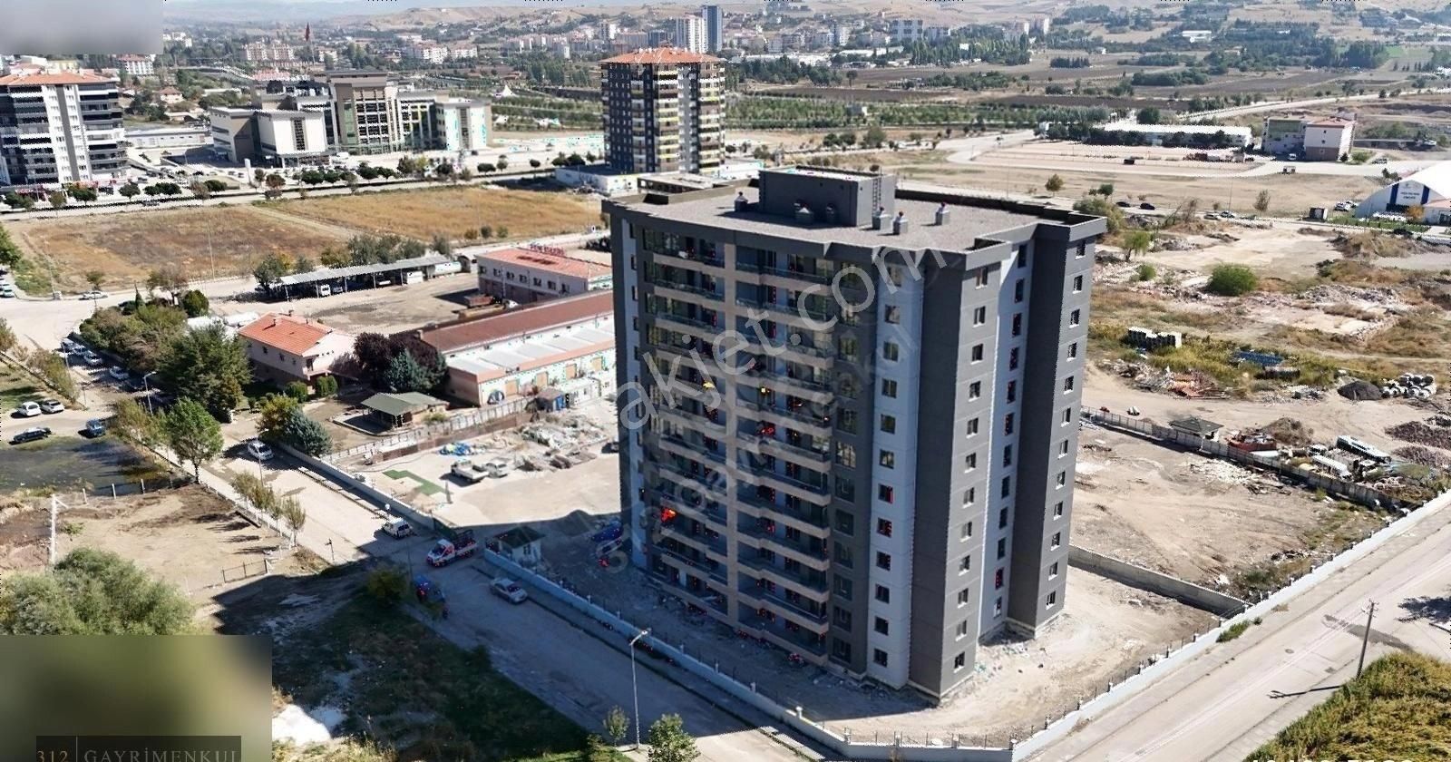 Kahramankazan Atatürk Satılık Daire ERLA 1962 SATIŞ OFİSİNDEN 210 M2 4+1 SATILIK DAİRELER