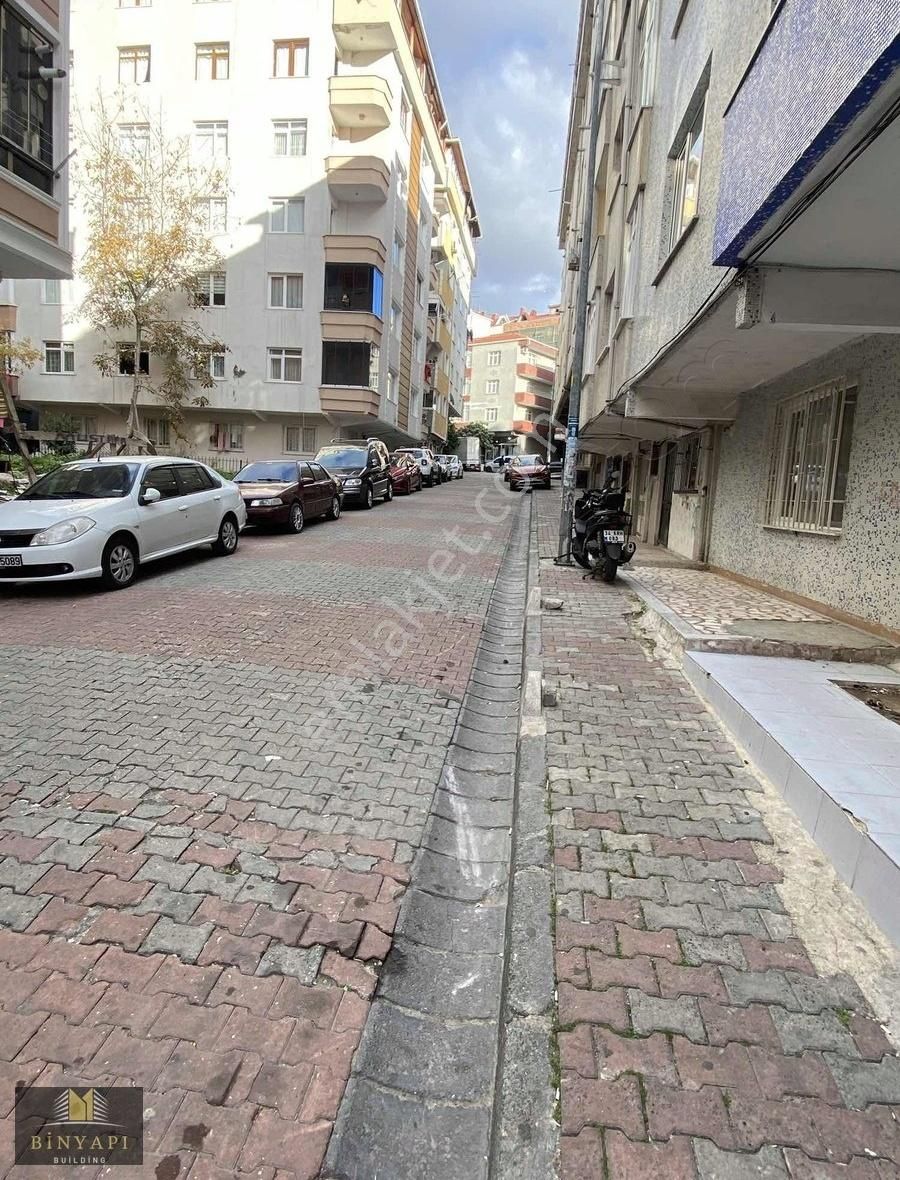 Bahçelievler Soğanlı Kiralık Daire SOĞANLIDA KISMI EŞYALI 1+1 TEMİZ KULLANIŞLI BAHÇE KATI