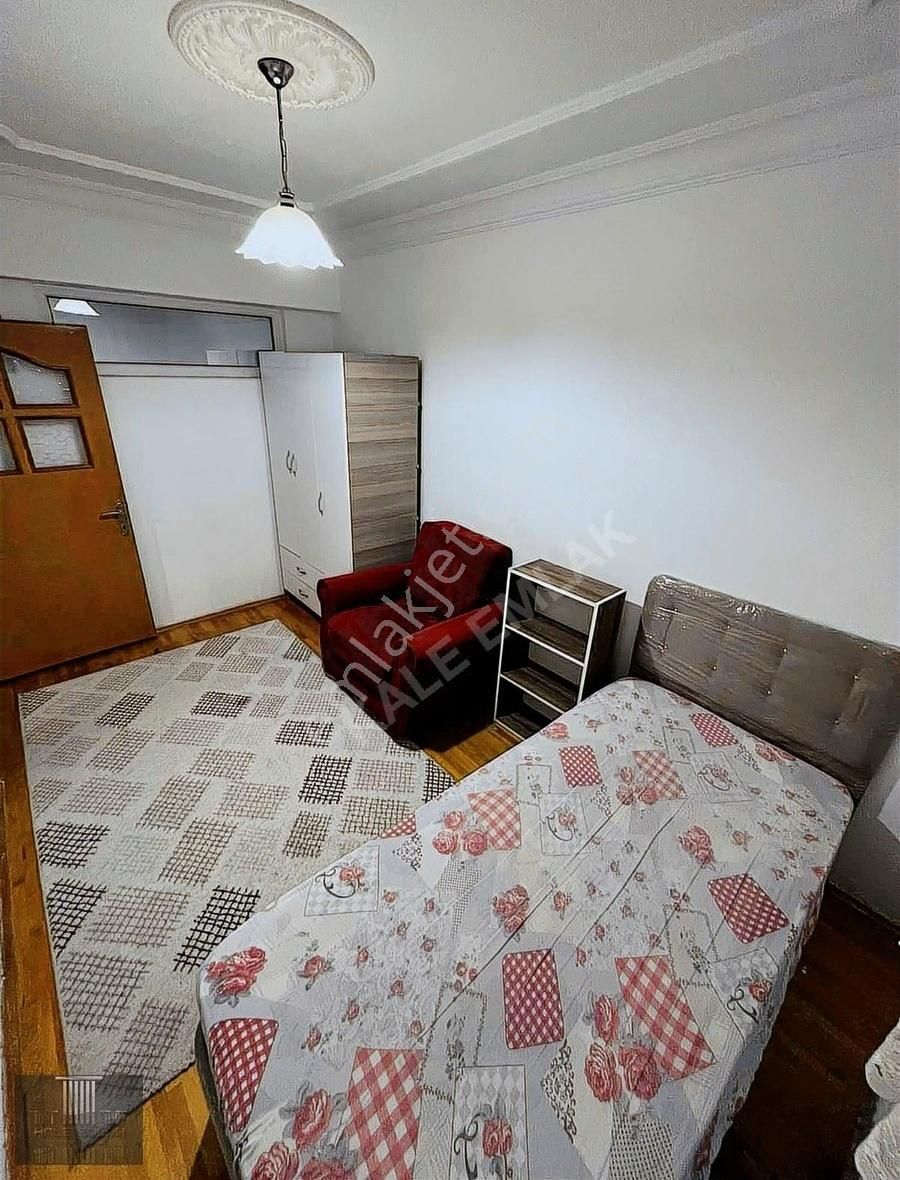 Isparta Merkez Bahçelievler Kiralık Daire Kale Emlak'tan Mükemmel Konumda 2+1 Apart