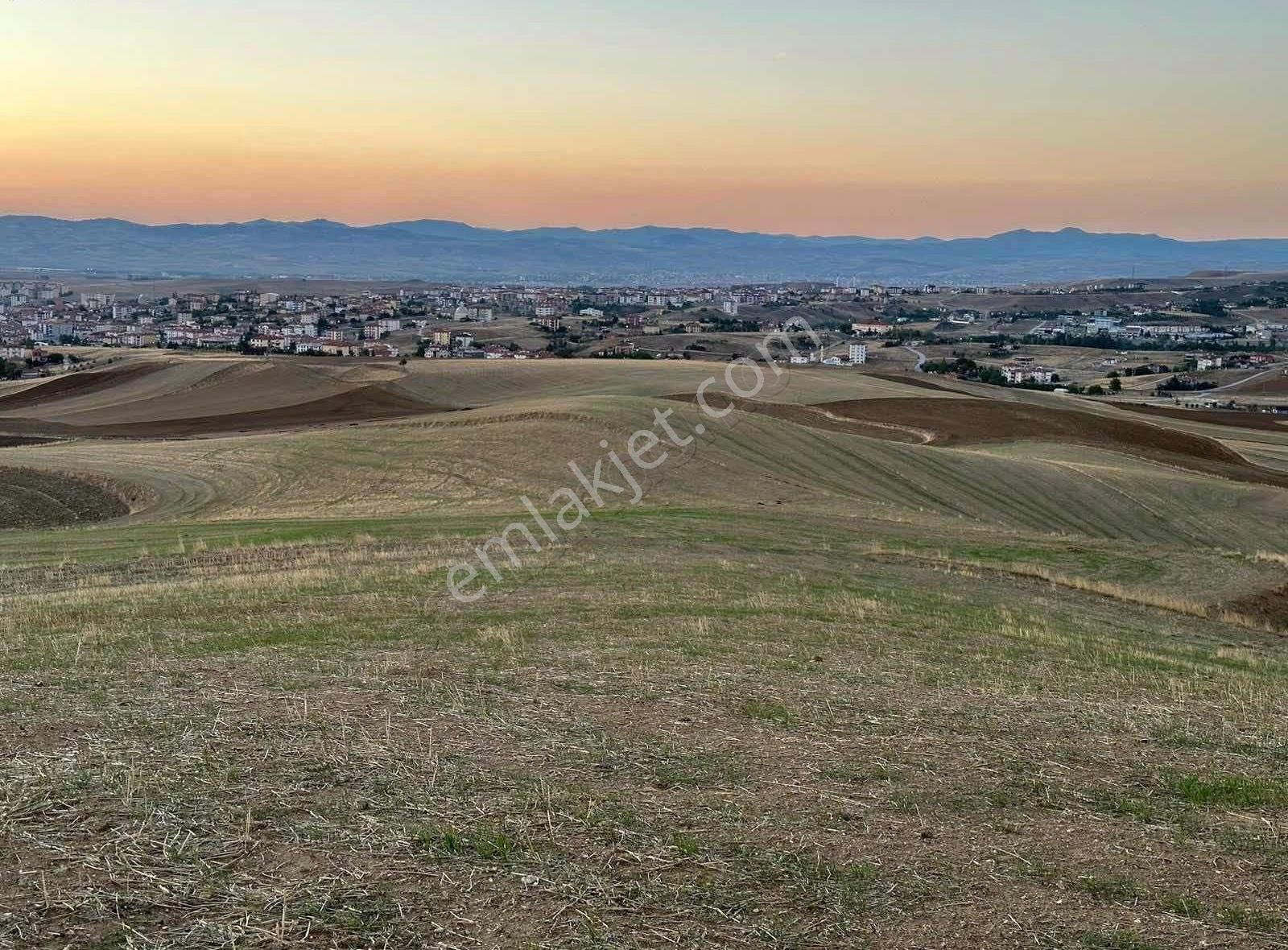 Akyurt Yıldırım Satılık Tarla İMARA 300METRE 1.000M2 TAPULU VE MANZARALI YATIRIM FIRSATI