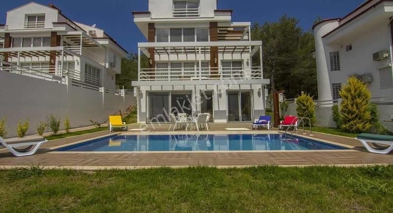 Fethiye Ölüdeniz Kiralık Villa FETHİYE HİSARÖNÜDE 6+1 NİSAN AYINA KADAR KİRALIK VİLLA