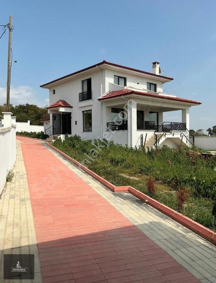 Kırklareli Merkez Ahmetçe Köyü Satılık Villa İHSANOĞLU EMLAKTAN FIRSAT VİLLA