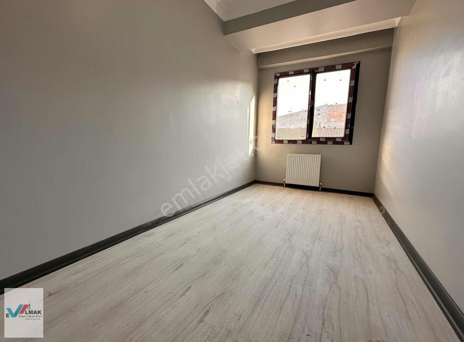 Küçükçekmece İnönü Kiralık Daire EVALMAK'TA MASLAK ÇEŞMEYE YAKIN 3+1(110m2)ASANSÖRLÜ SIFIR DAİRE